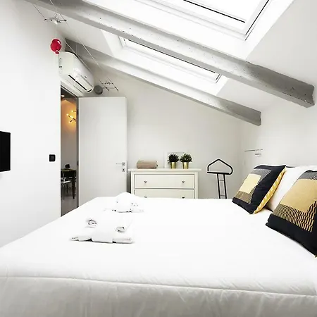Yourbanflat Andrea Costa Appartamento *