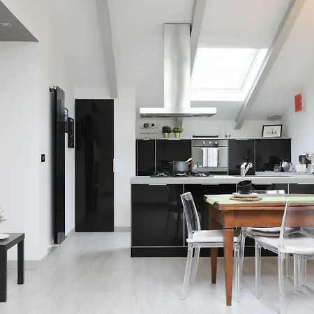 Yourbanflat Andrea Costa *